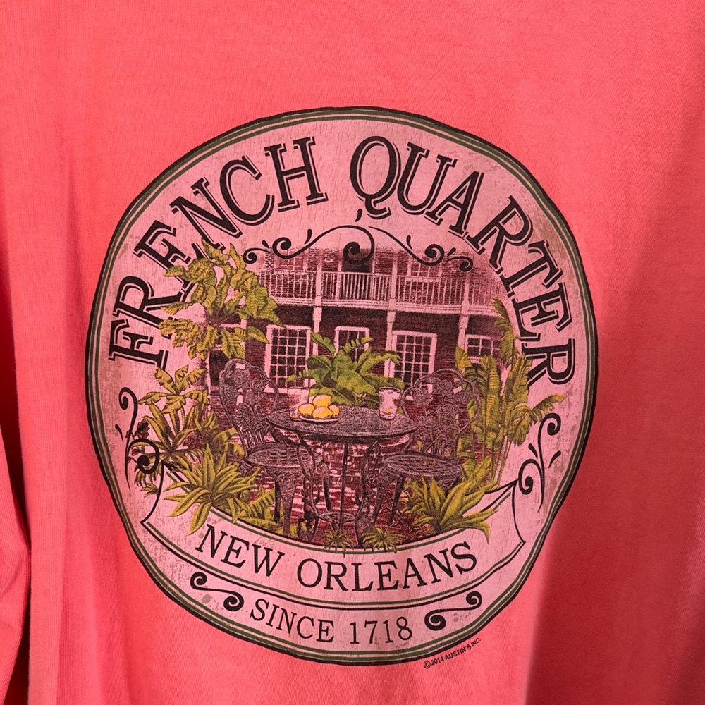 NOLA French Quarter Graphic Tee in Coral / A5 - Picture 4 of 5